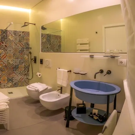 Fuorisquadra 4* مسينا