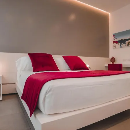 Fuorisquadra فندق مبيت وإفطار مسينا