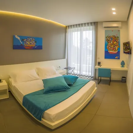 Fuorisquadra فندق مبيت وإفطار مسينا