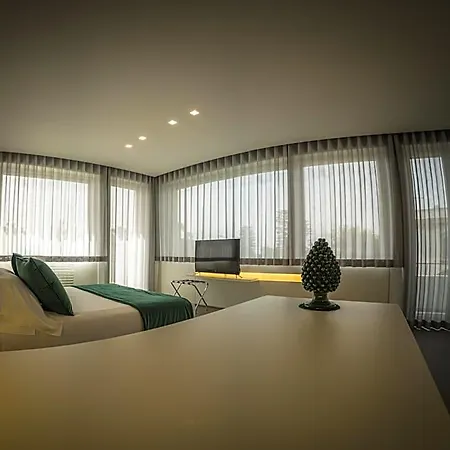 Fuorisquadra Oda ve Kahvaltı