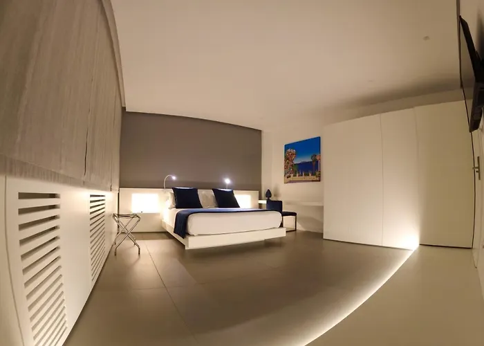 Fuorisquadra فندق مبيت وإفطار مسينا